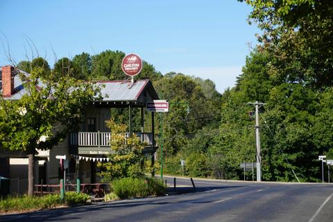 The Yackandandah Hotel