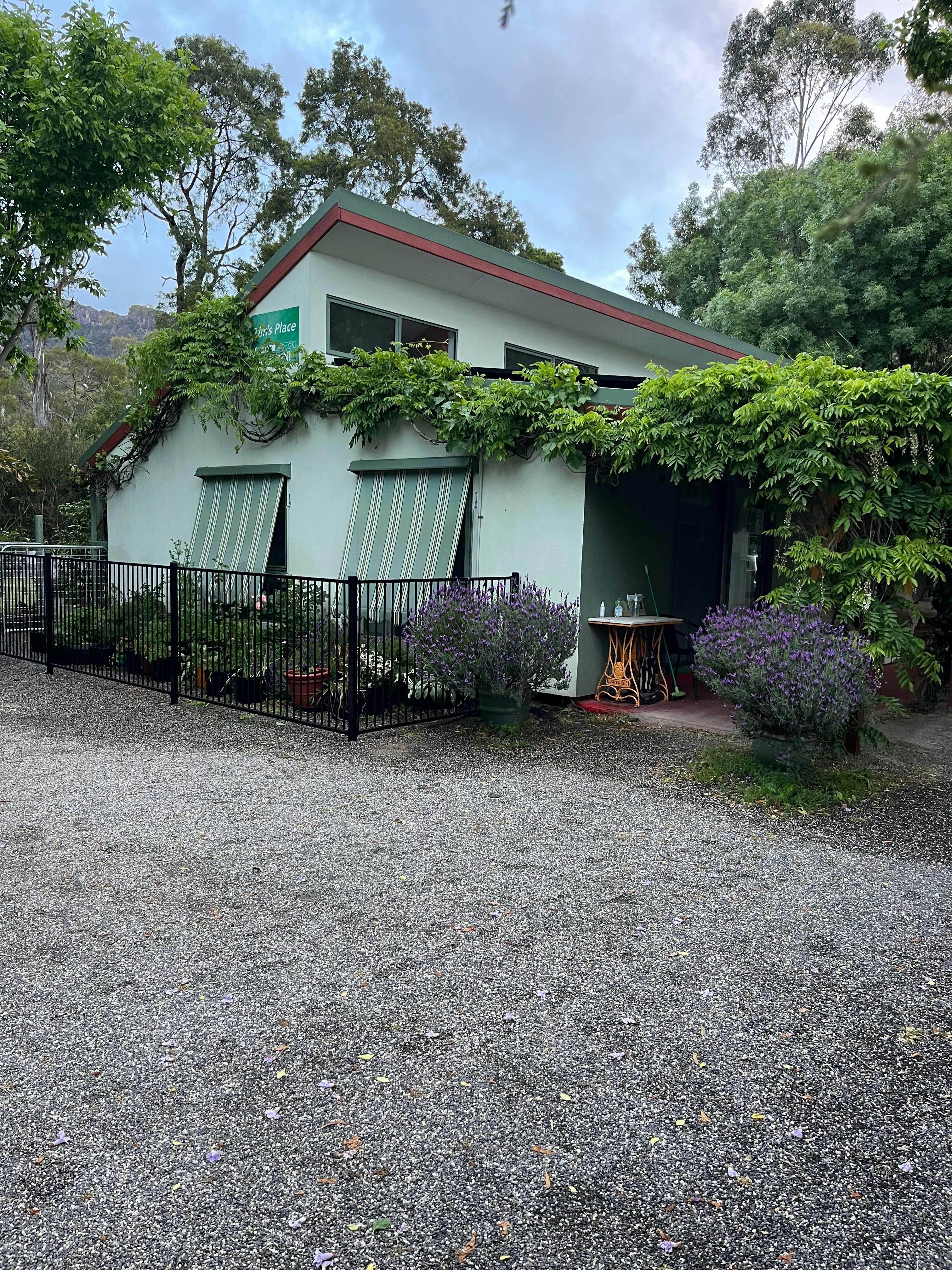 Tim’s Place Apartments - A Green Host Eco Ok