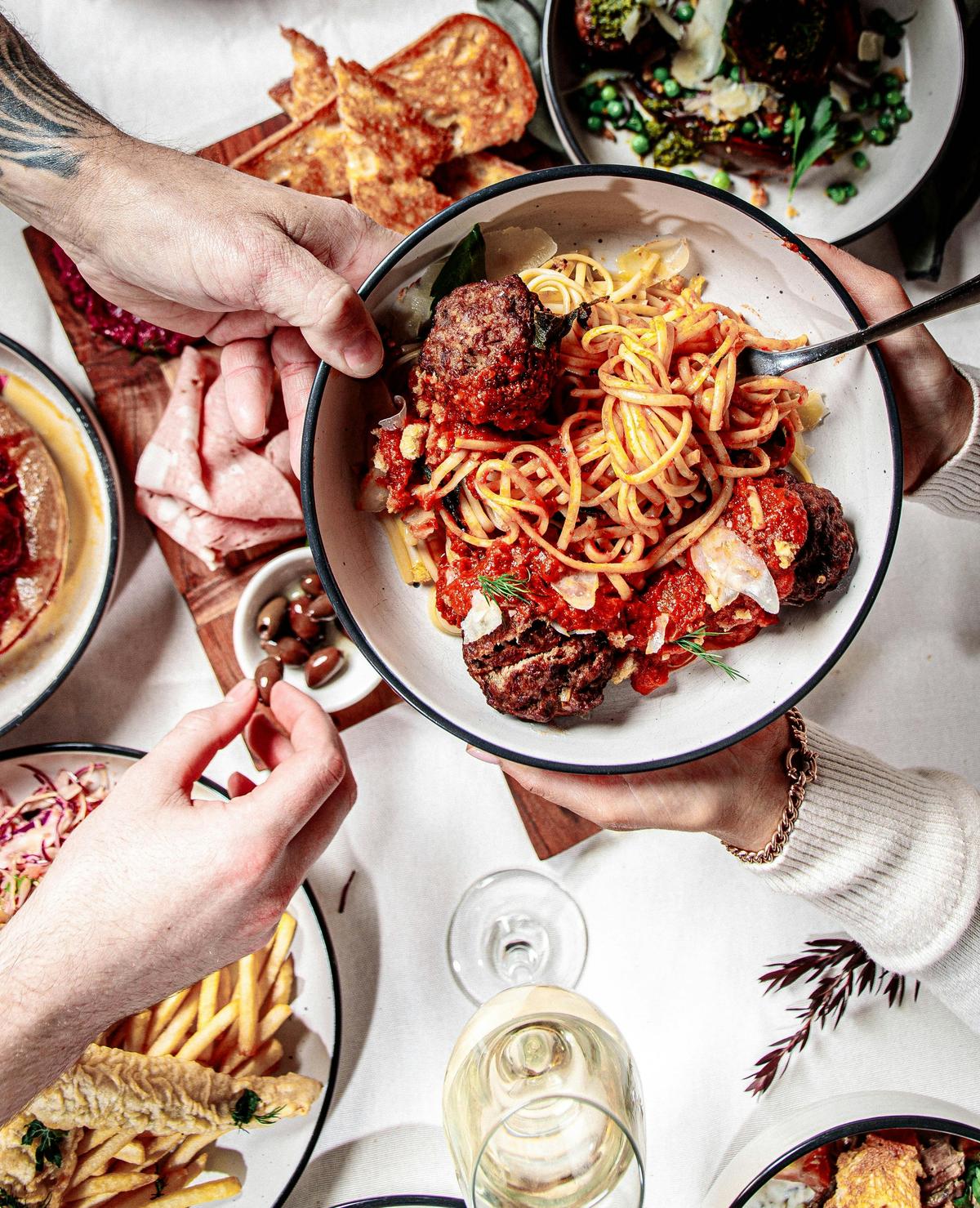 Turret Meatballs with linguine and Tomato Pomolora sauce