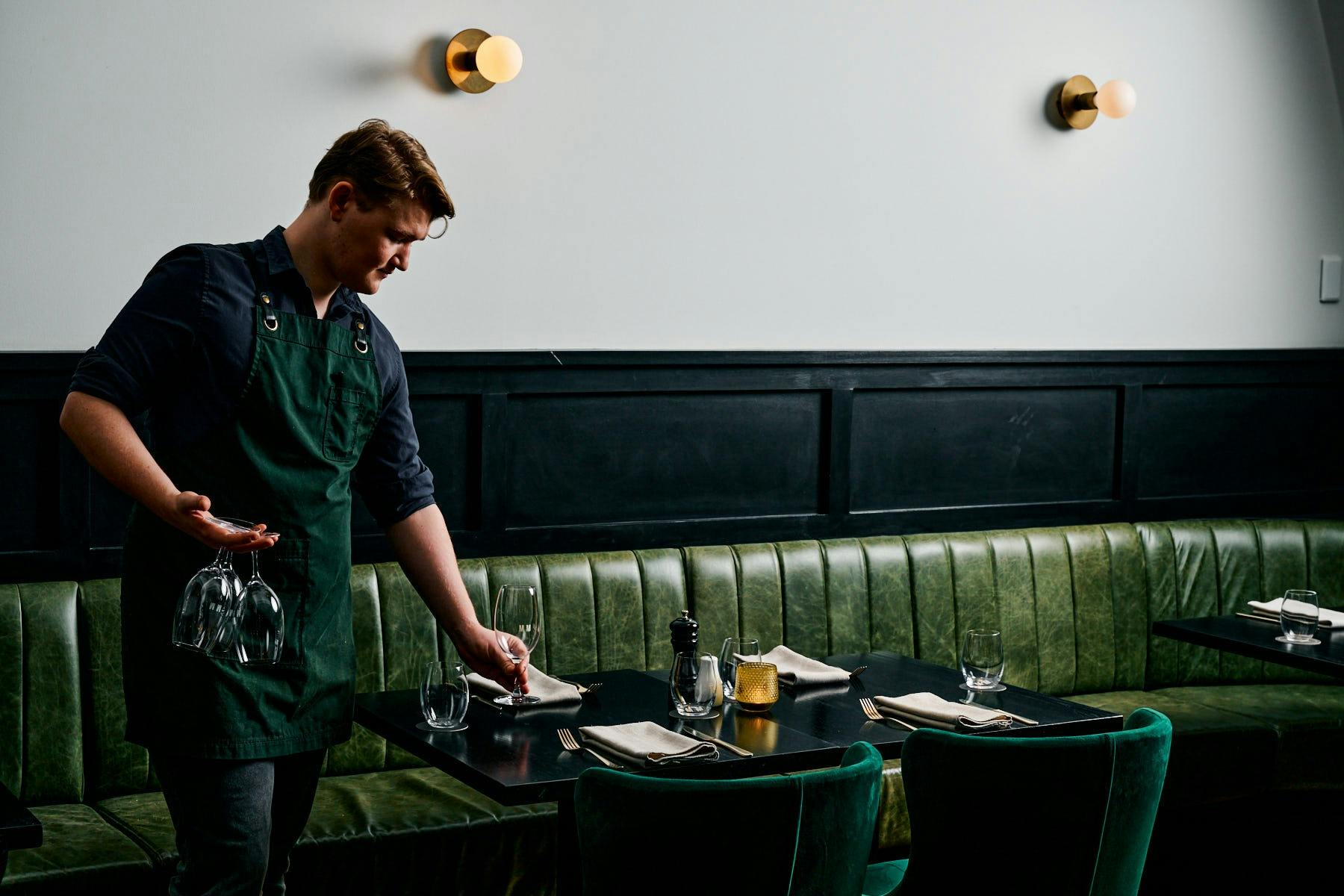 MISTER MUNRO Restaurant and Bar