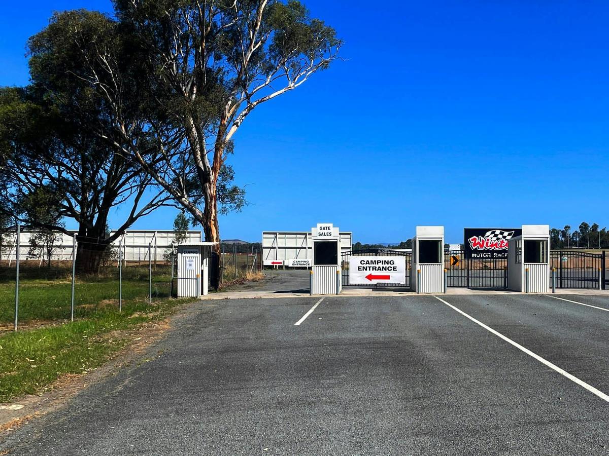 Winton Raceway - Huntley Street Entrance