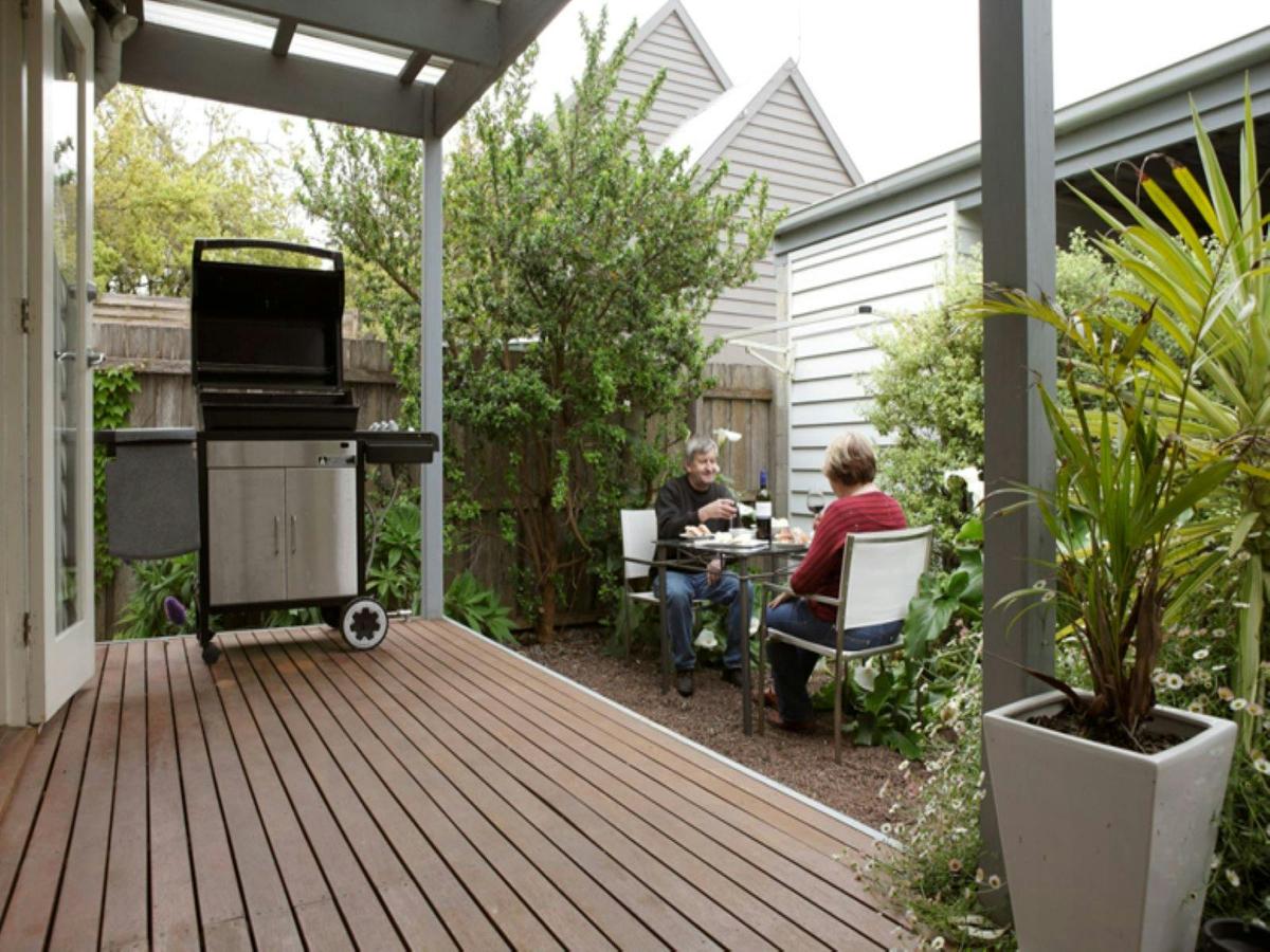 JADE COTTAGE - outdoors