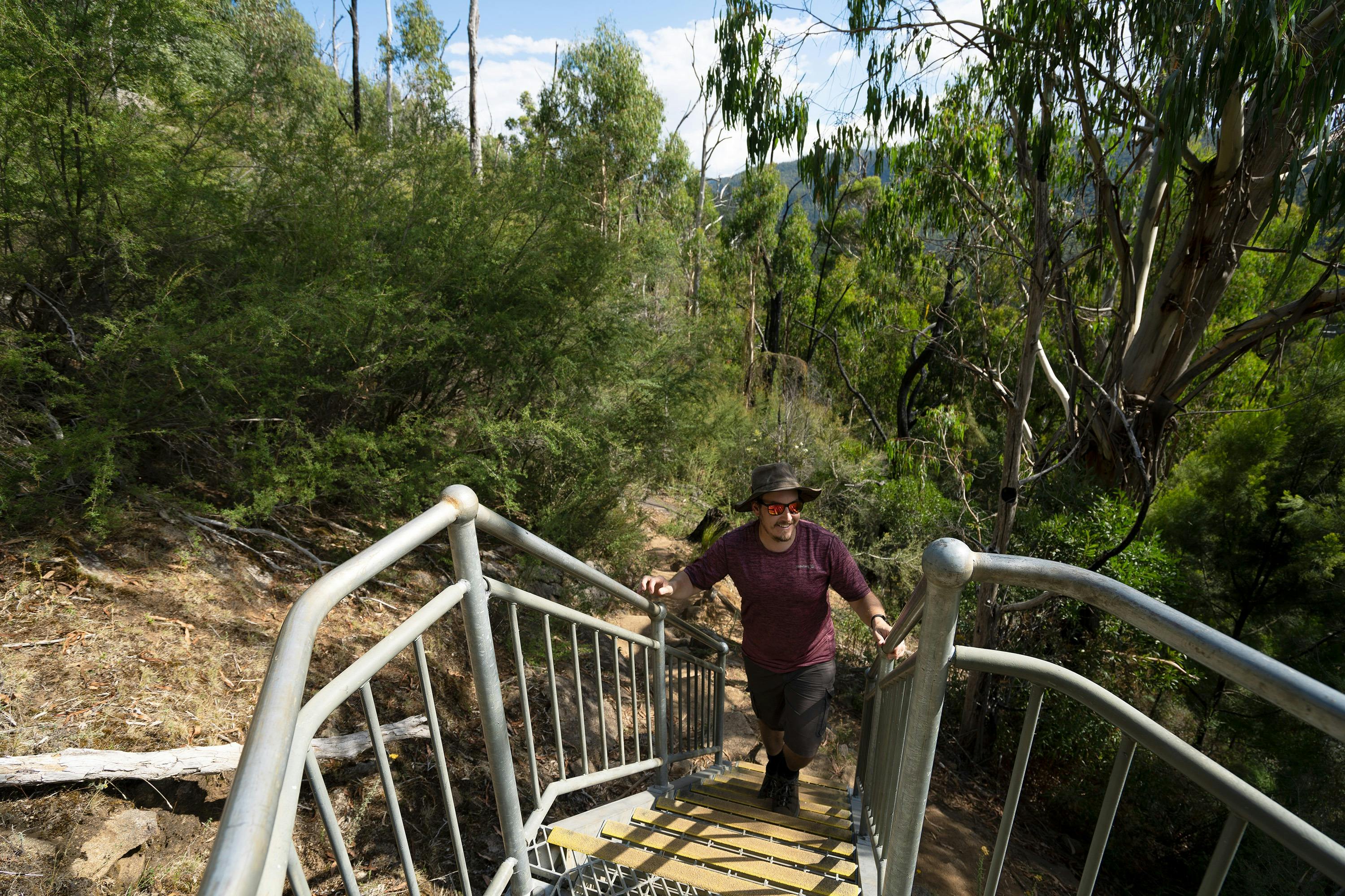 Wilhelmina Falls Walk