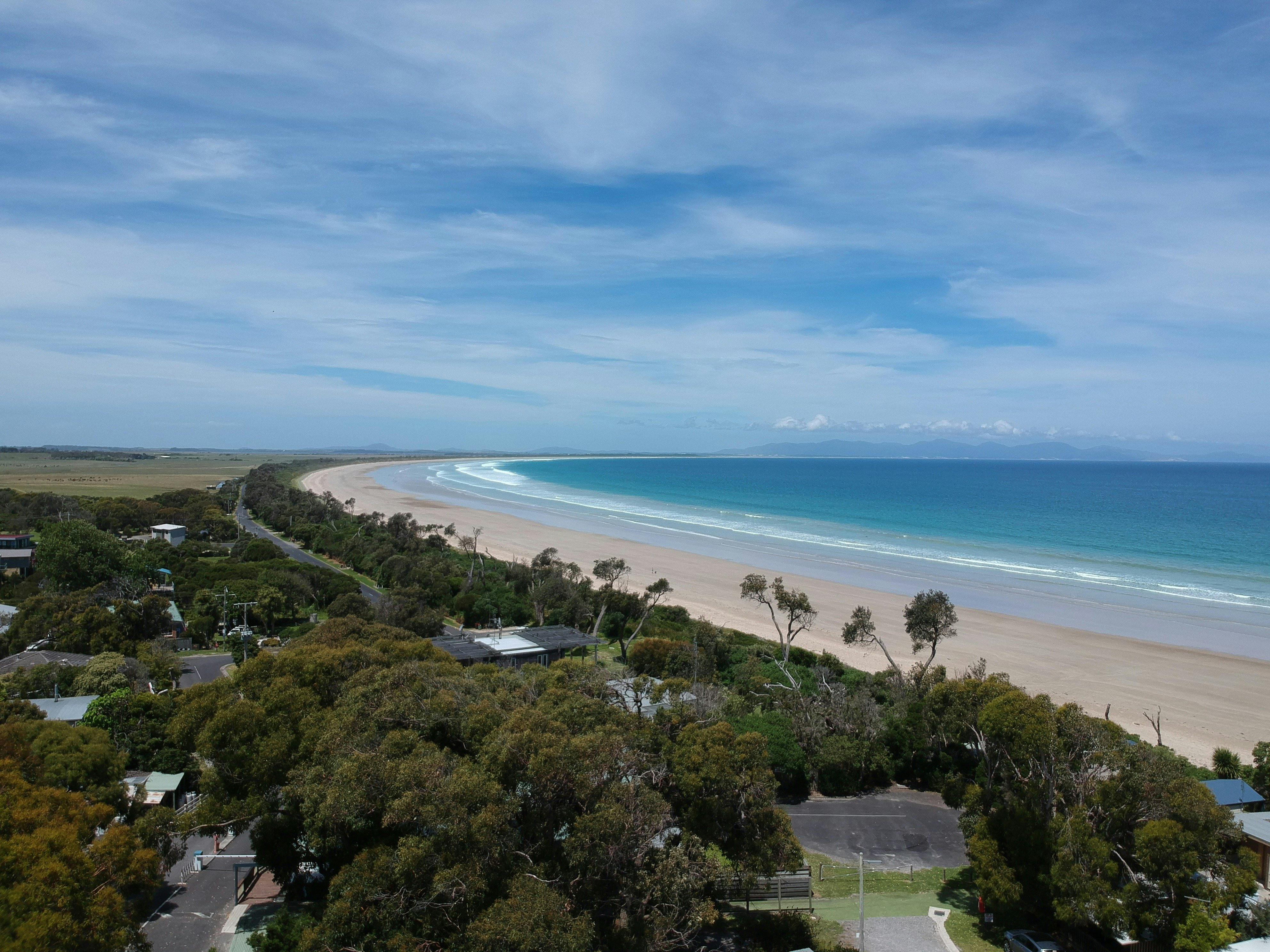 Ariel view of our perfectly located Caravan Park