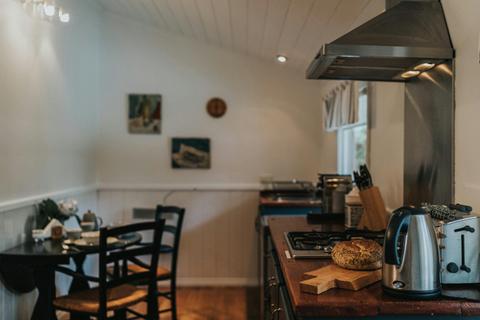 Wild Orchid Olinda Cottage Forest Retreat Kitchen