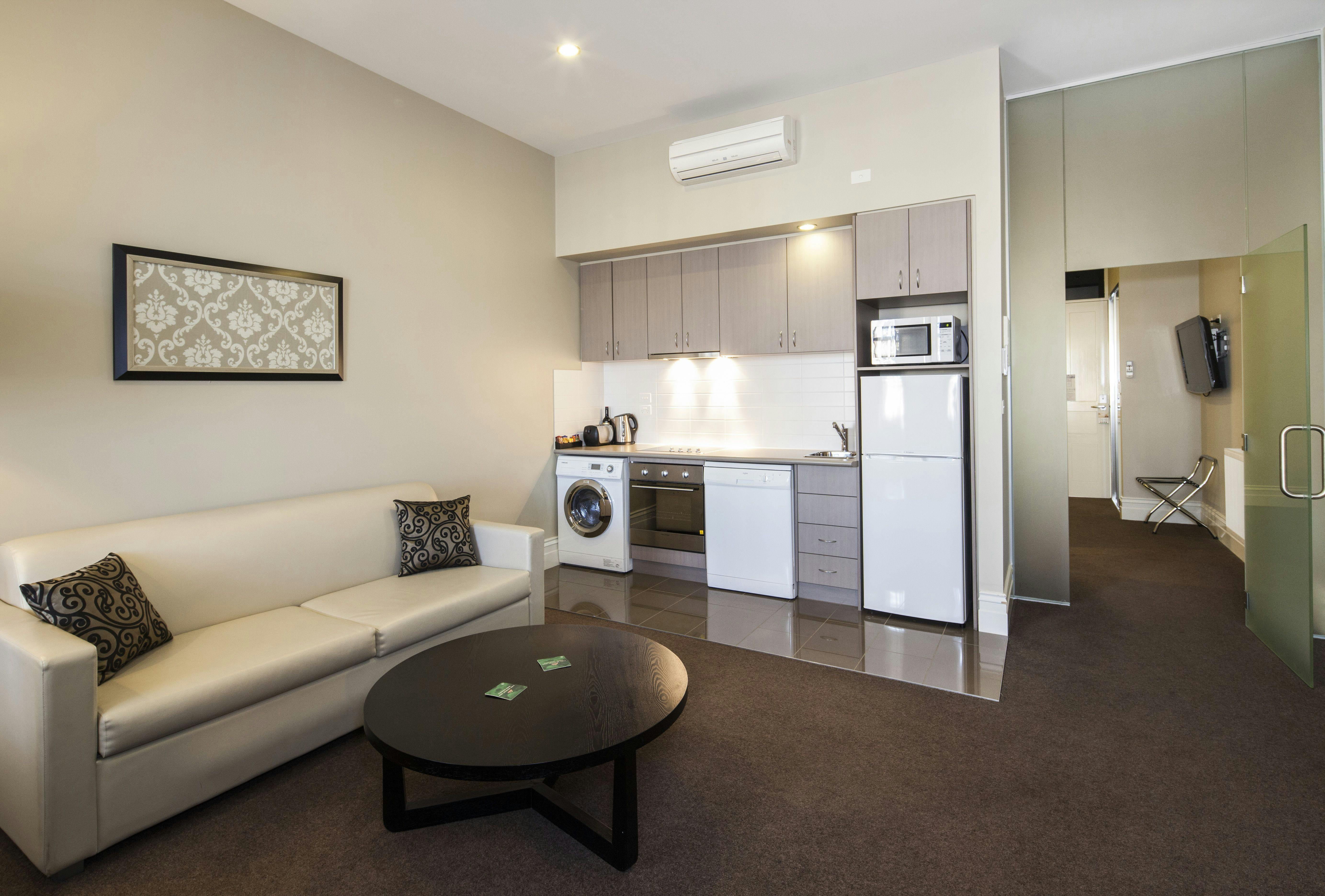 Executive Suite Lounge