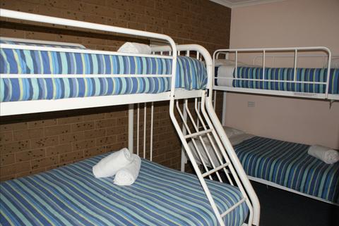 2nd bedroom bedding option