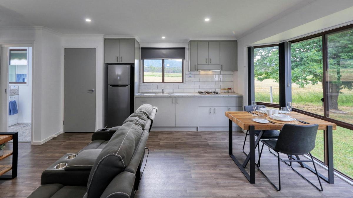 Deluxe Cabin - 1 bedroom - electric recliners