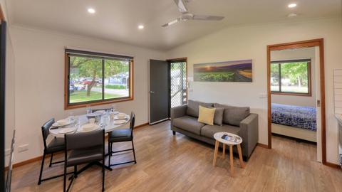 Deluxe Cabins - 2 bedroom interior