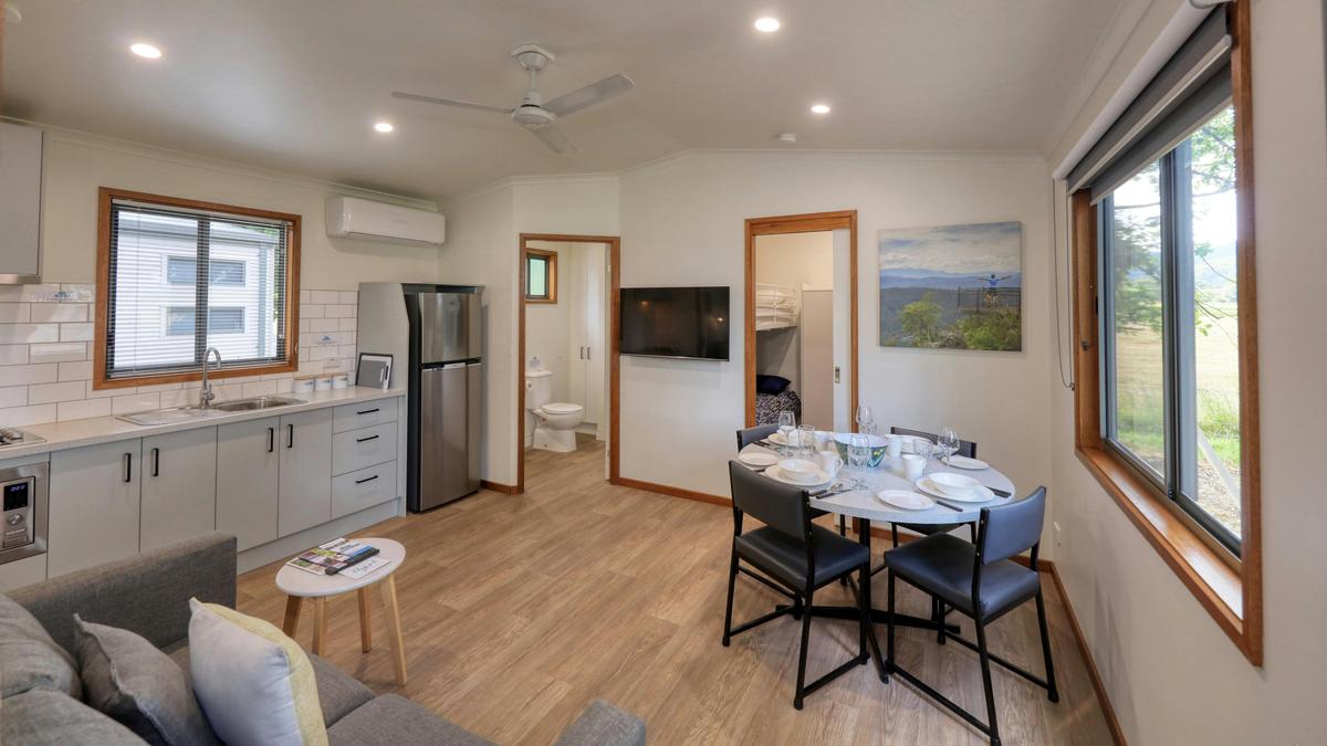 Deluxe Cabin - 2 bedroom interior