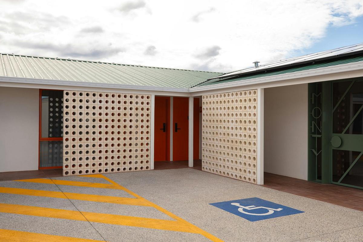 Classic Accessible Room