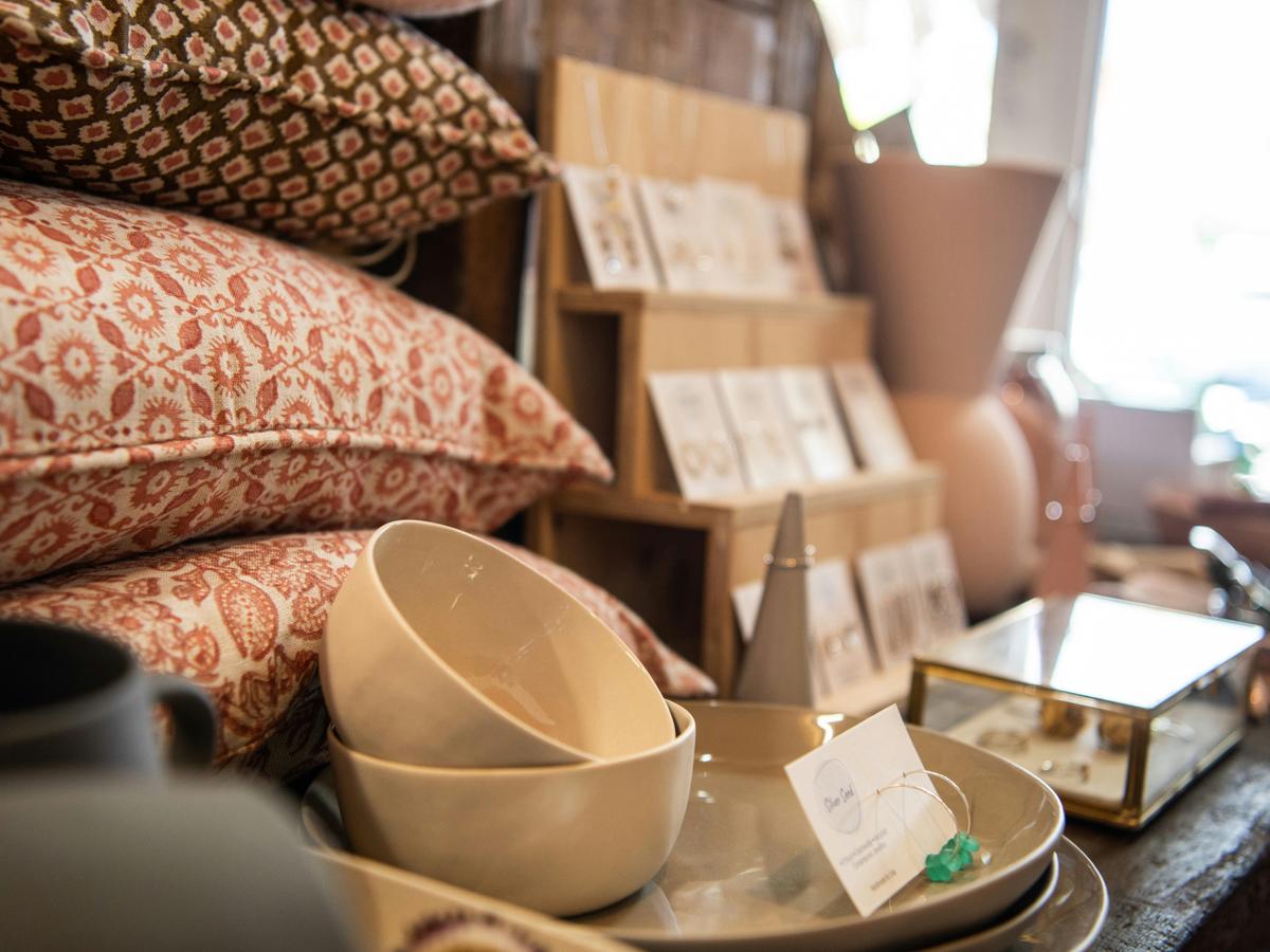 Ceramics and handmade jewellery