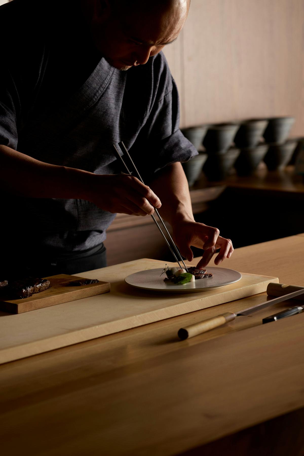 Warabi Dining