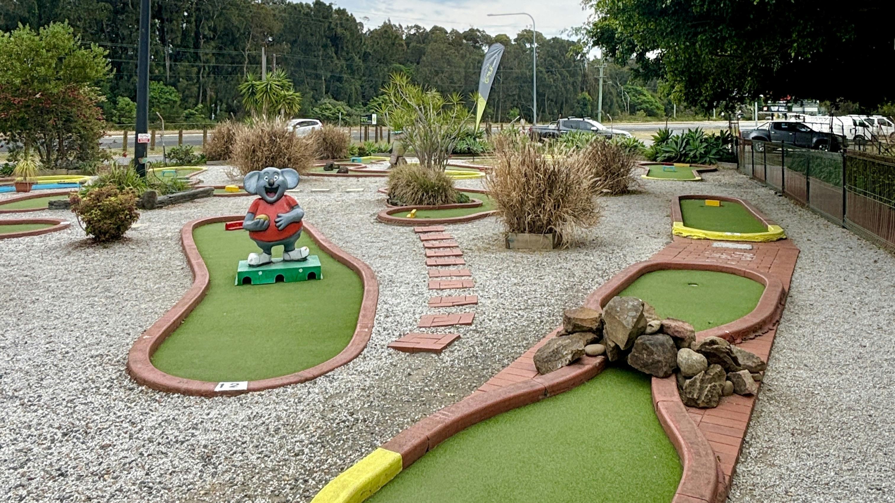Illawarra Golf Complex - Kids Putt Putt