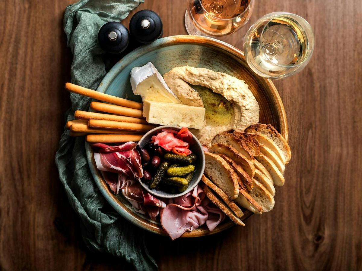 Gather around generous share plates, local produce and great conversation.