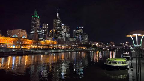 Yarra River vs Melbourne