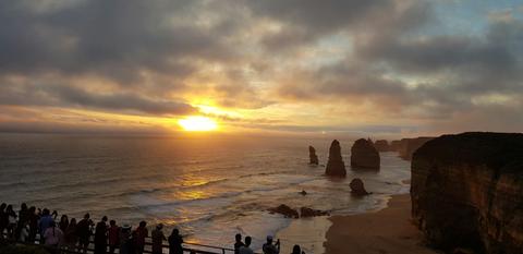 Sunset  @  12  Apostles