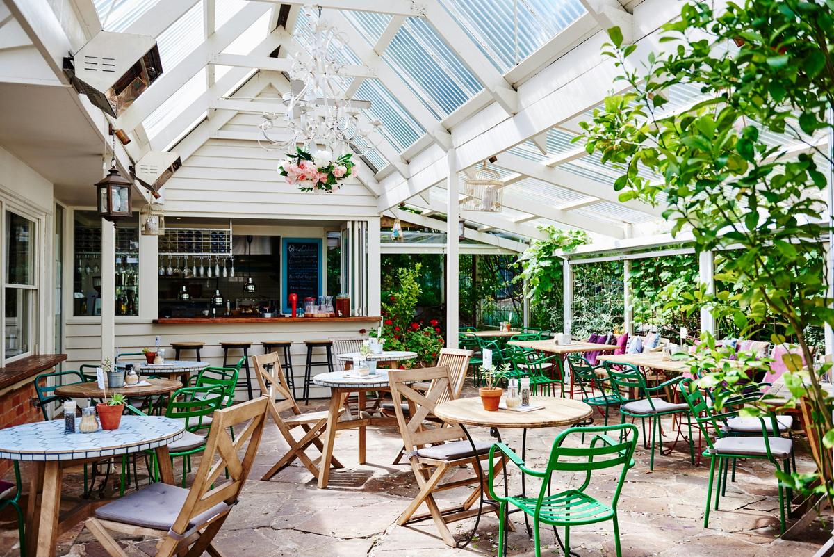 Looking for a delicious place to satisfy your sweet tooth? Book a casual country High Tea at Wombat