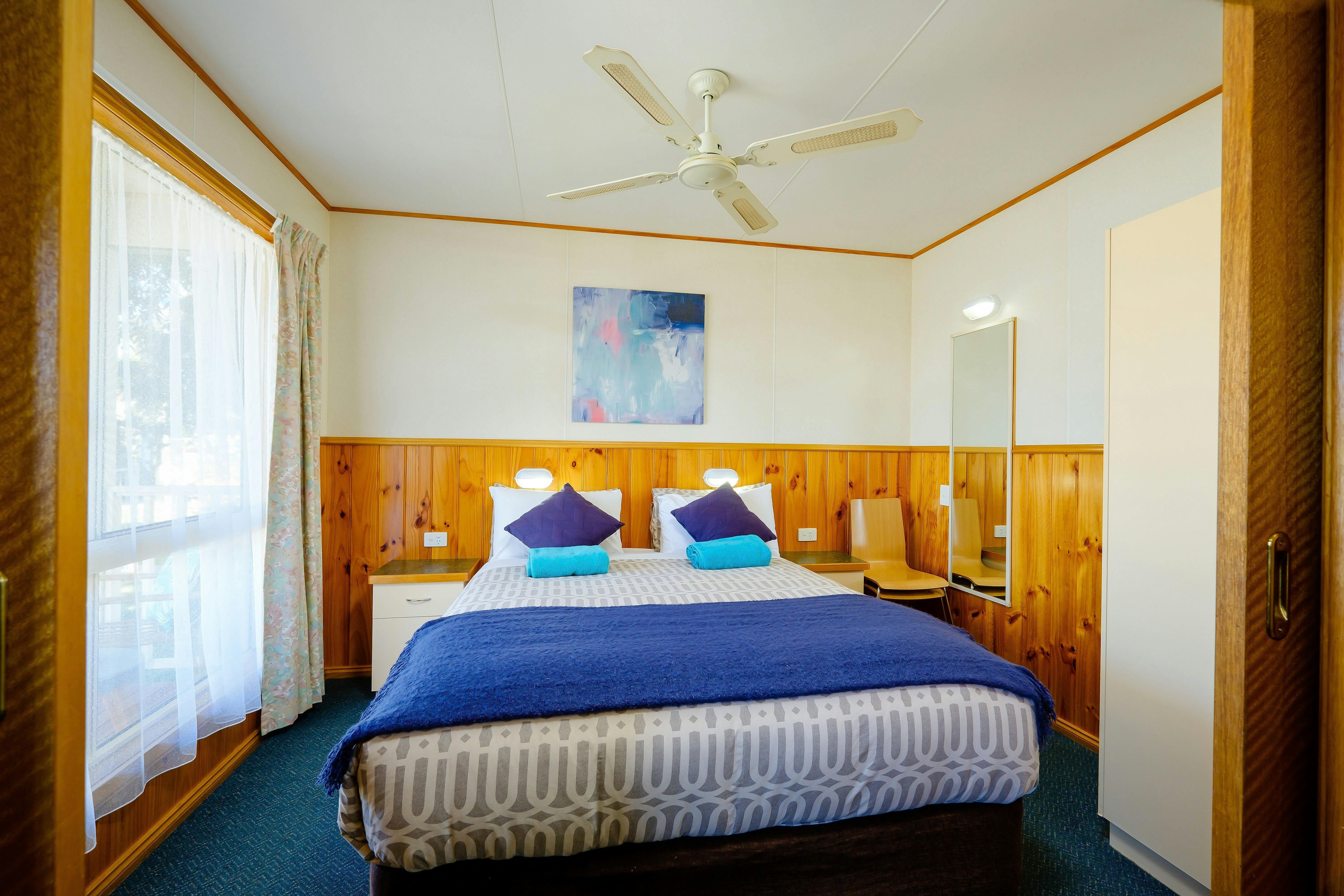 Deluxe Pool Side Cabin