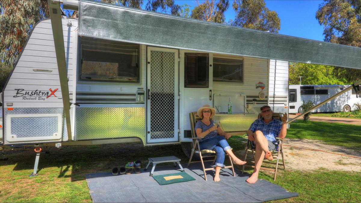 Yea Riverside Caravan Park Powered Sites