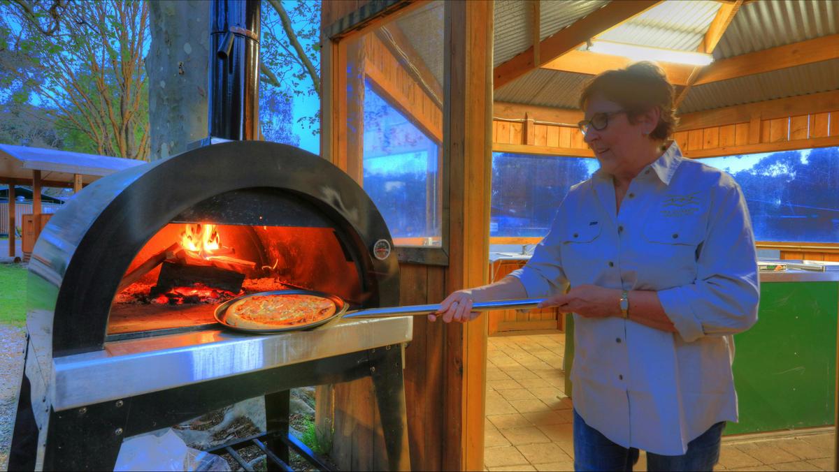 Yea Riverside Caravan Park Pizza Oven