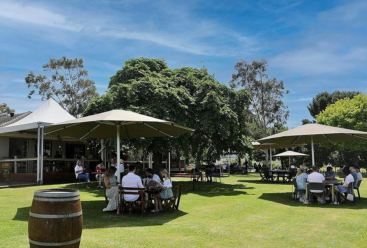 Yarrawood Estate Cellar Door & Cafe