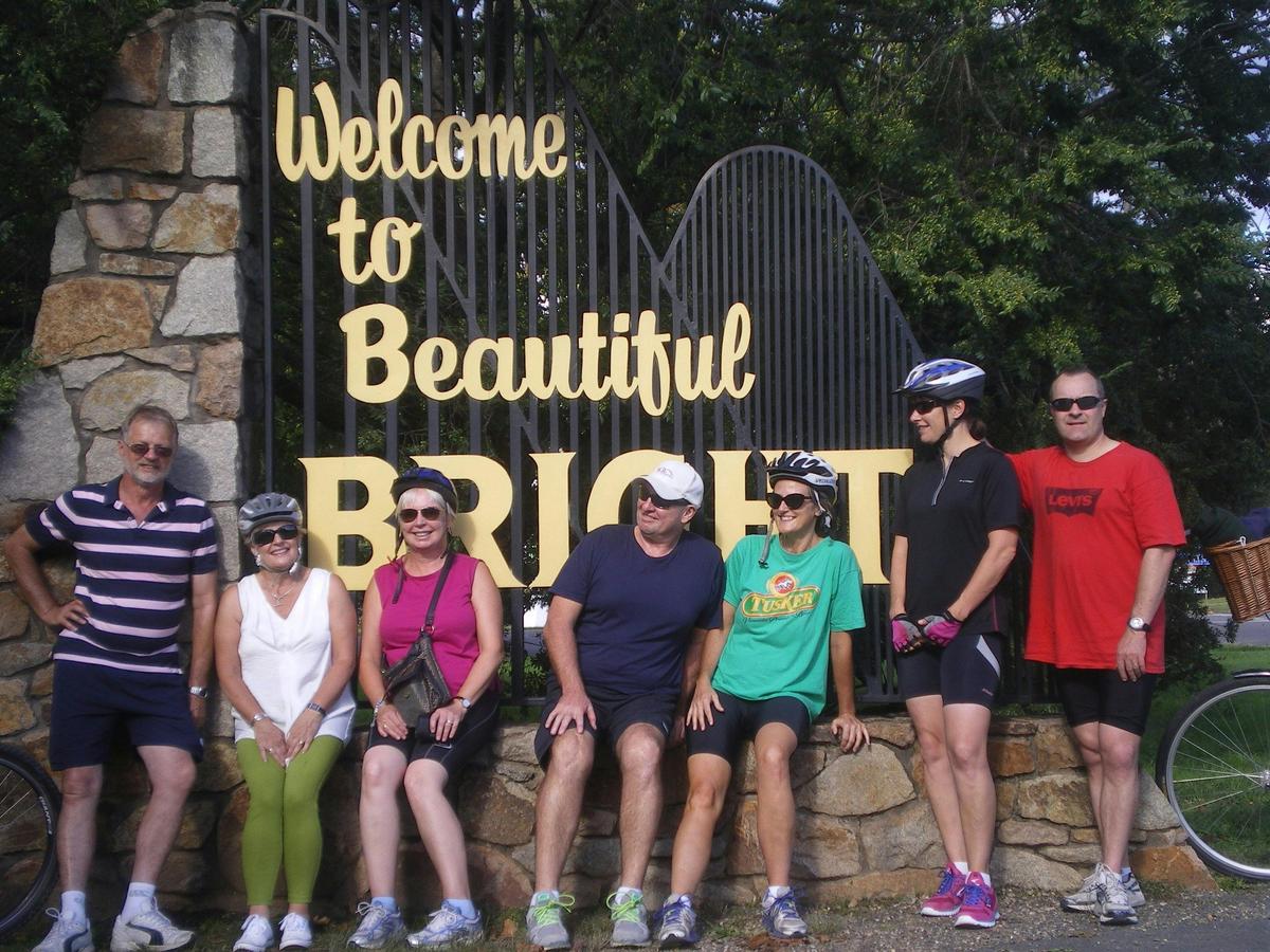 Cycling to Bright on the Murray to Mountains Rail trail