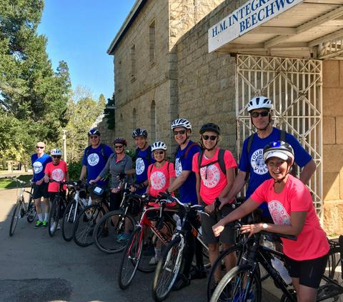 Weekend cycling tour from Beechworth