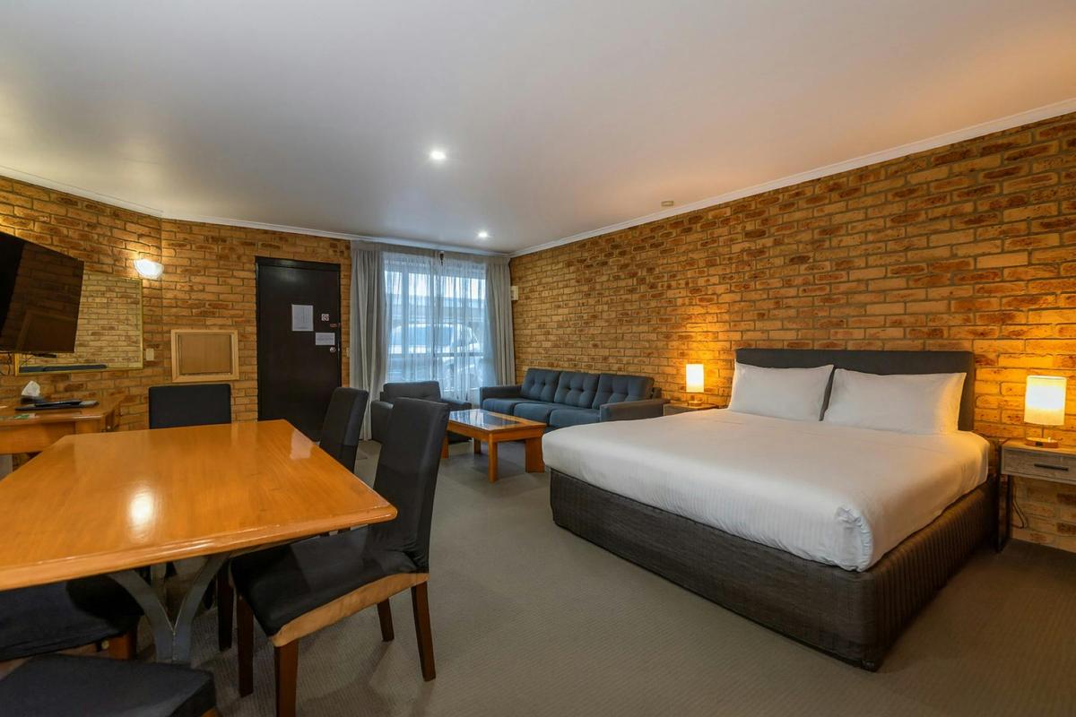 Room 14
