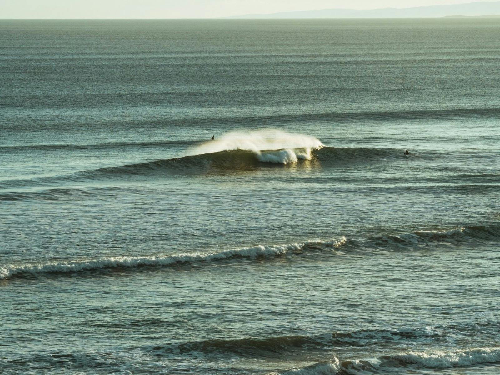 Thirteenth Beach swell