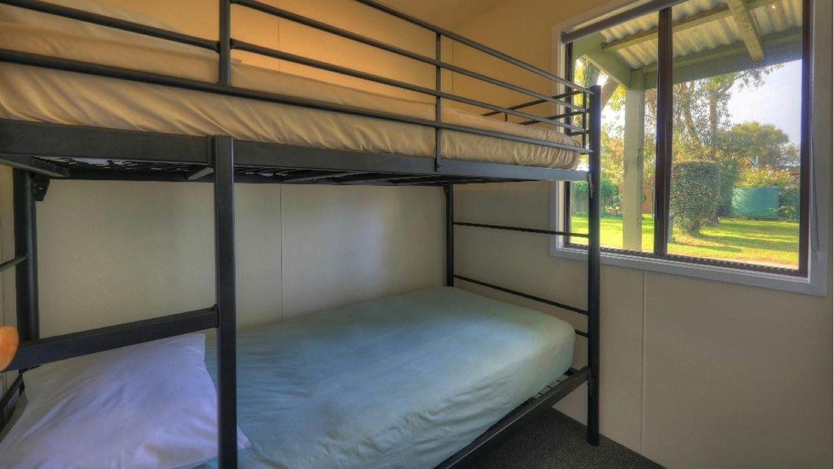 Basic Family Cabin 43 Bunk Room