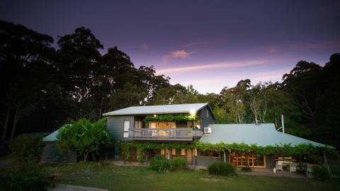 Yarradene - Luxury Healesville Farmstay