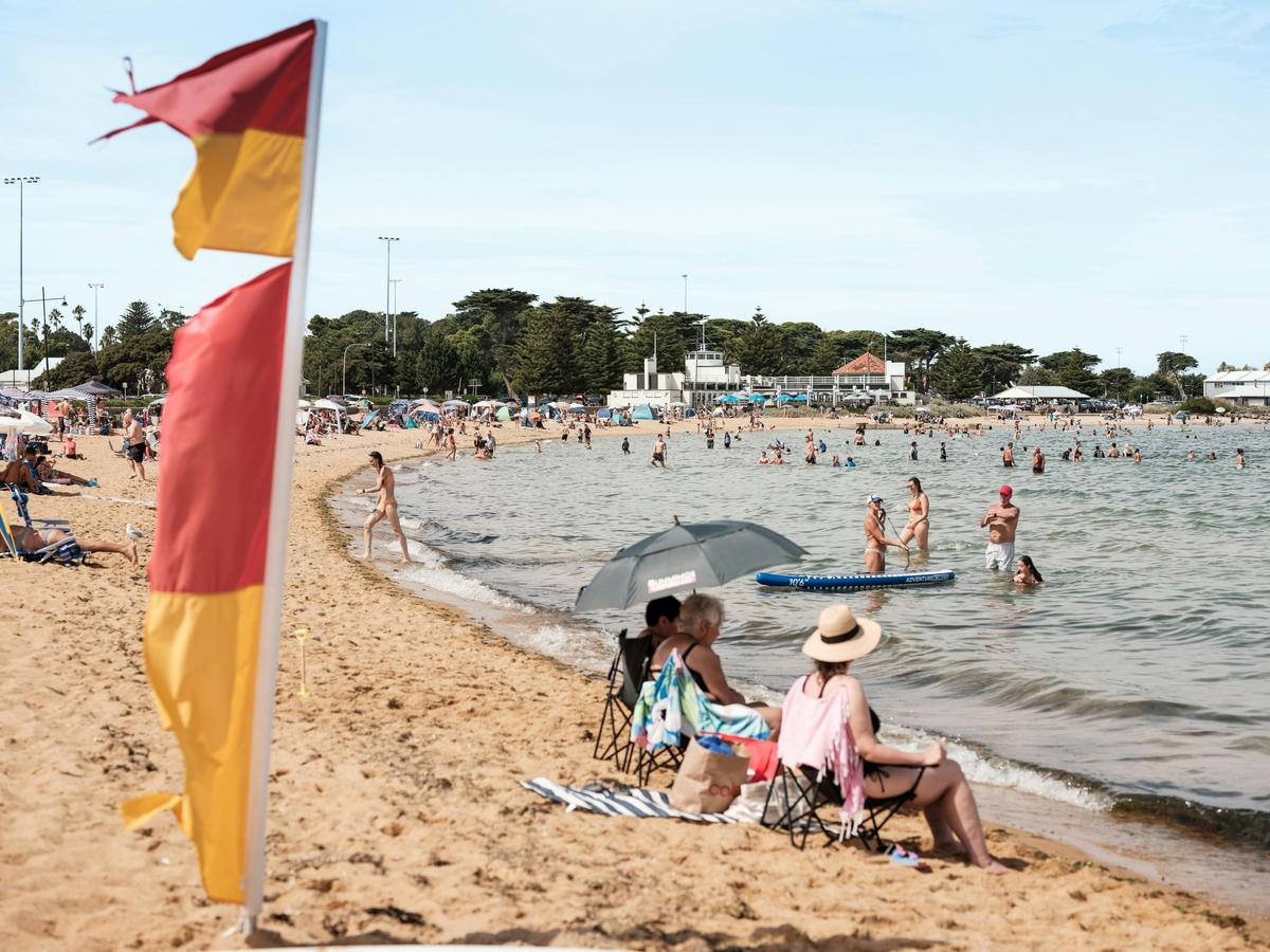 Williamstown Beach