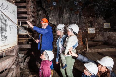 Mine Manager Geoff Anderson conducting a family tour.