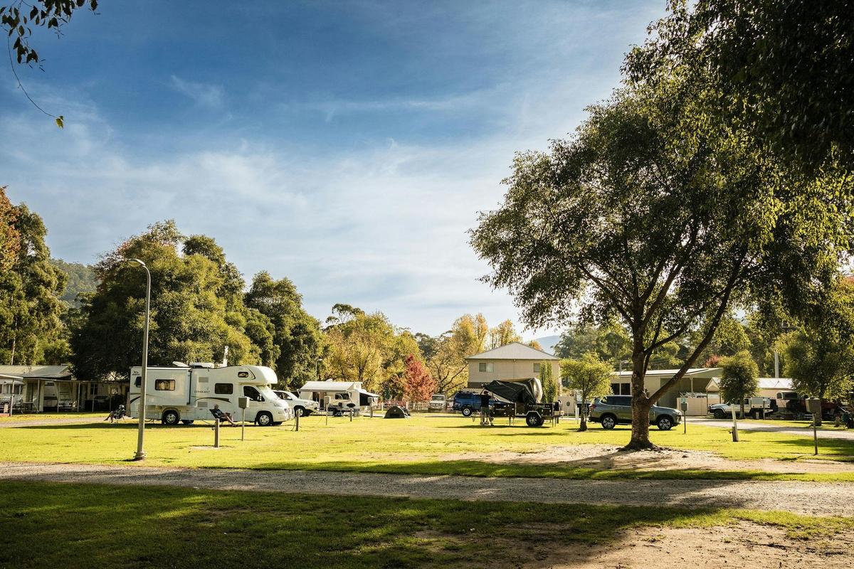 Pull in, set up and enjoy spacious powered sites surrounded by nature.