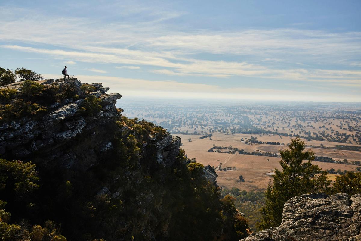 Wurgarri (Mount Sturgeon) Walk
