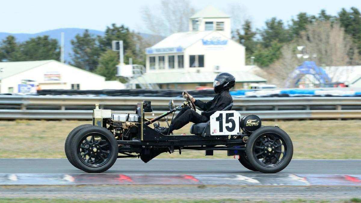 All Historic Race Meeting at Wakefield Park