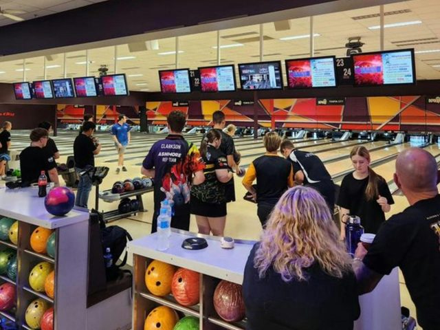 iPlay Tenpin City Lidcombe