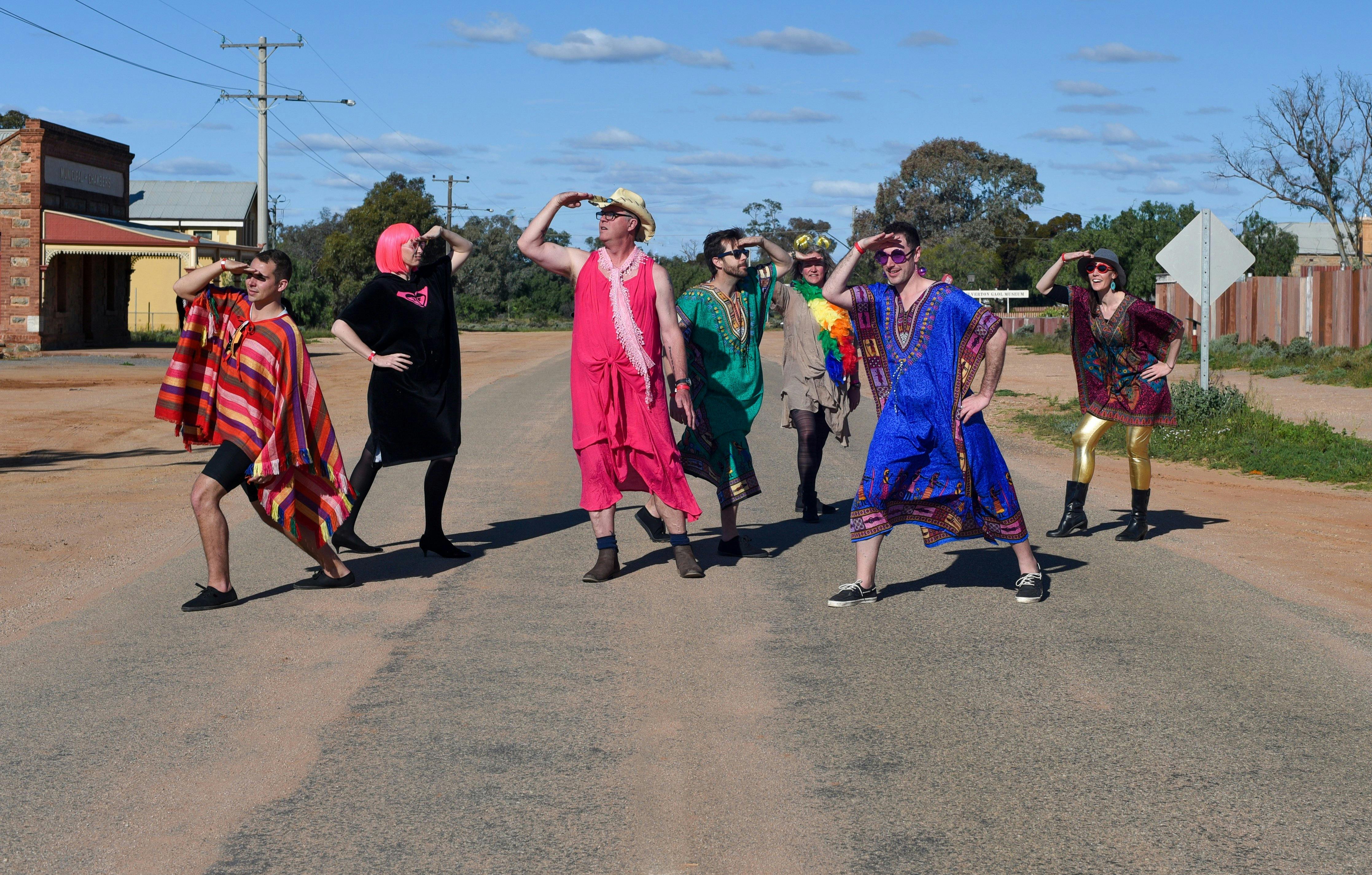 Looking for the Horizon at Silverton Broken Heel festival