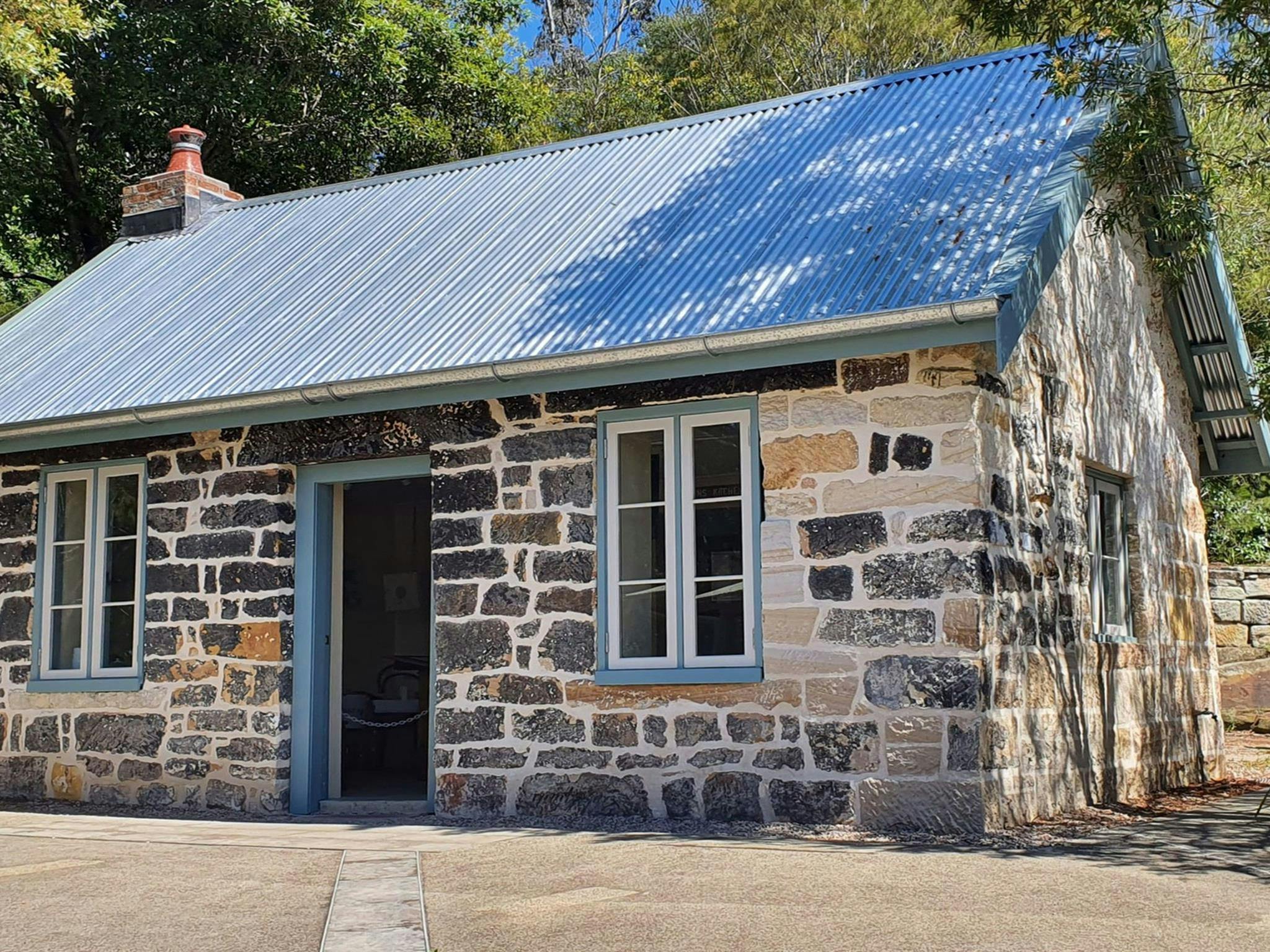 The southern exterior of Jenkins Kitchen, Lane Cove National Park. Photo: Ryan Siddons &copy; DPIE