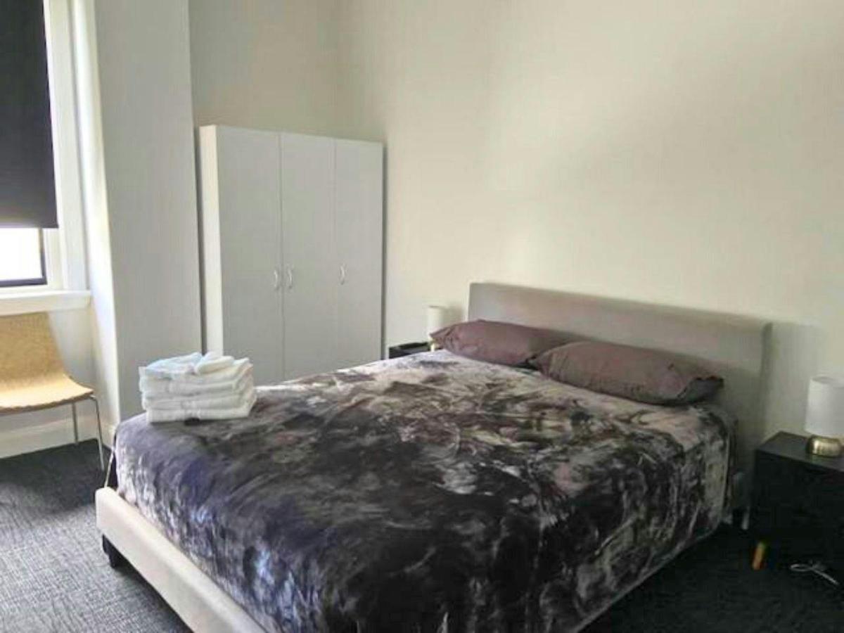 Room 1
