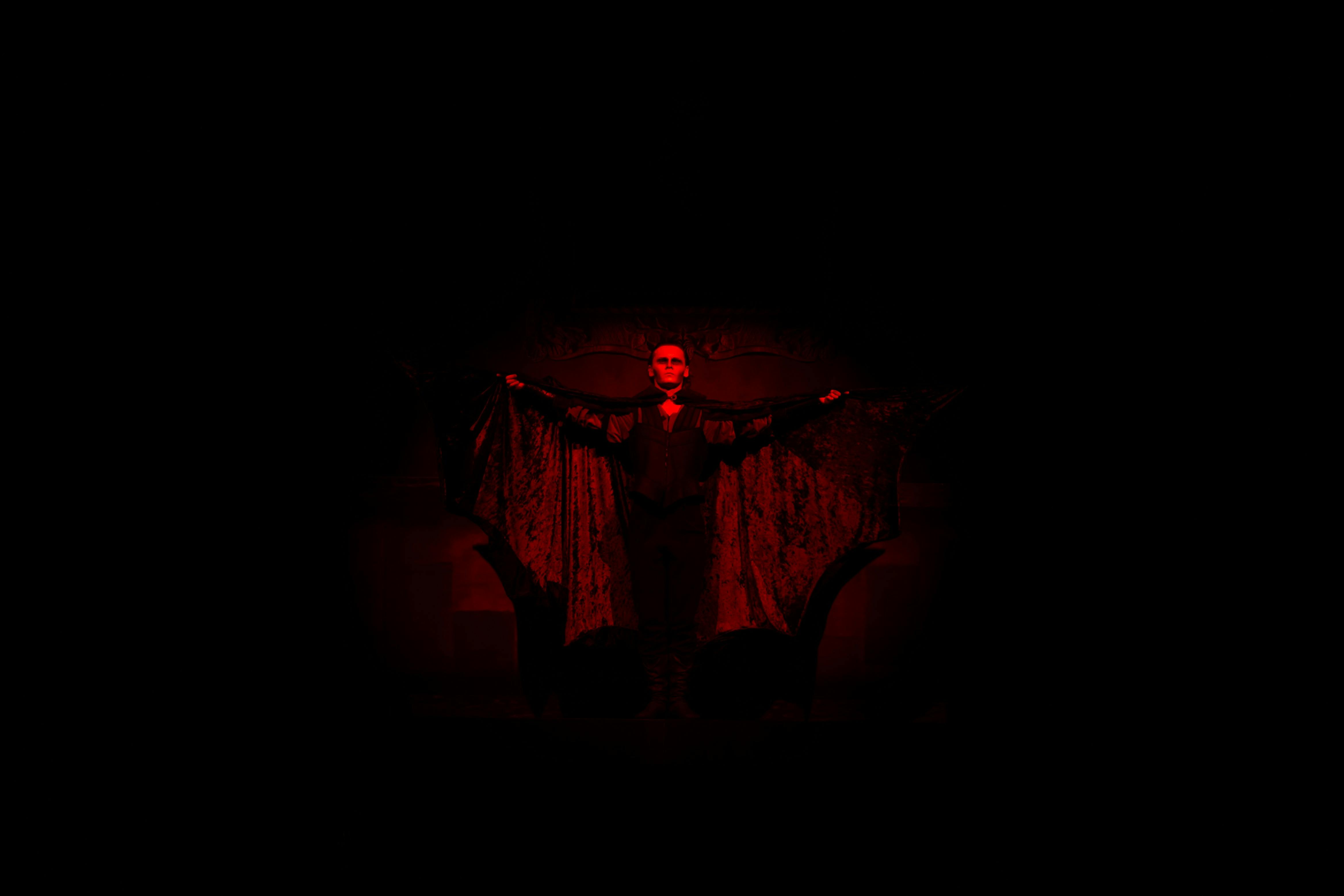 Dracula: Ballet at its Darkest