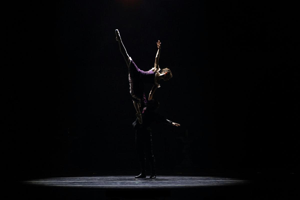 Dracula: Ballet at its Darkest