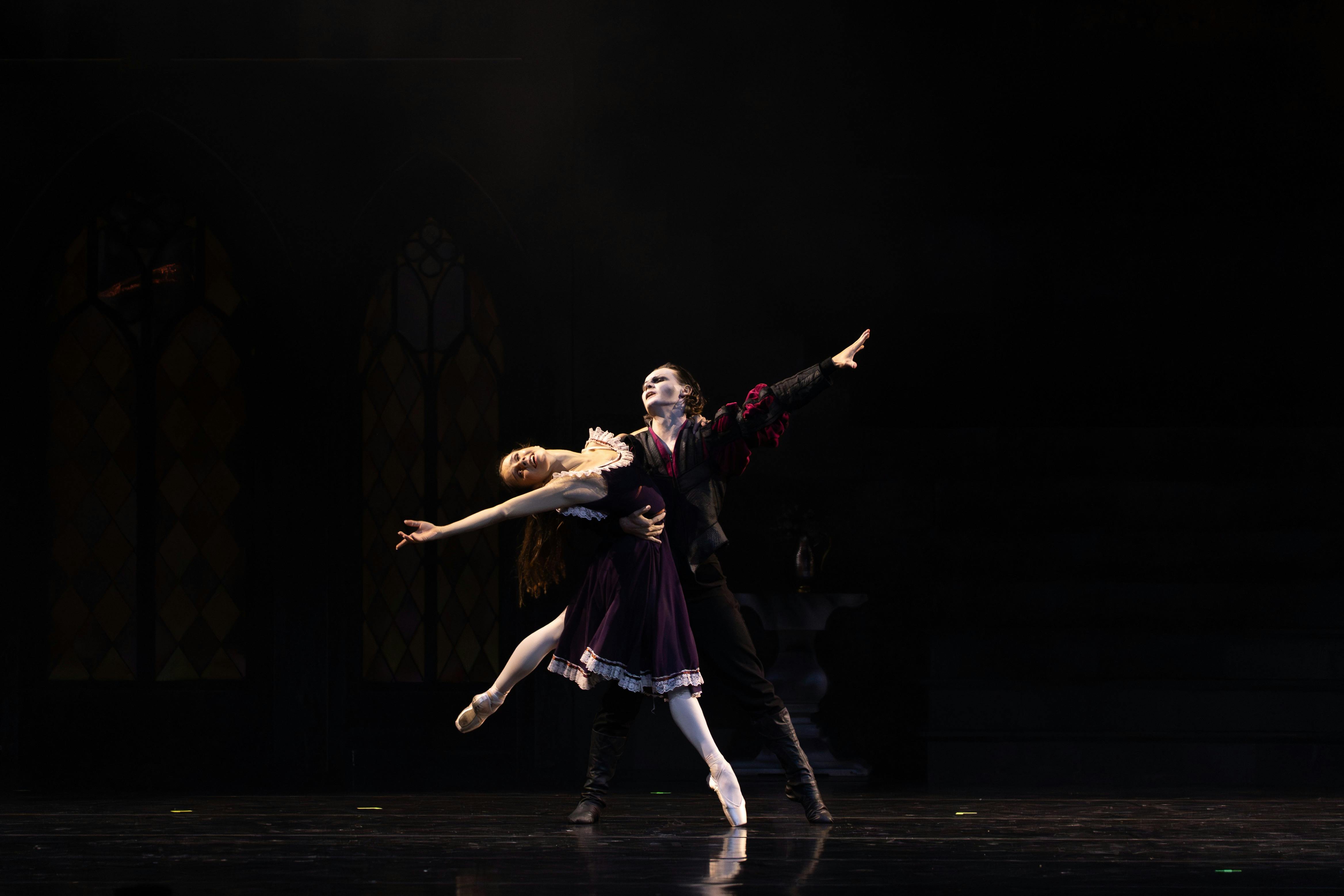Dracula: Ballet at its Darkest