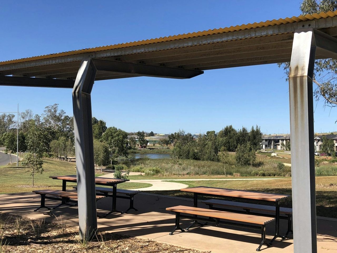 Seating area at Kolombo Reserve