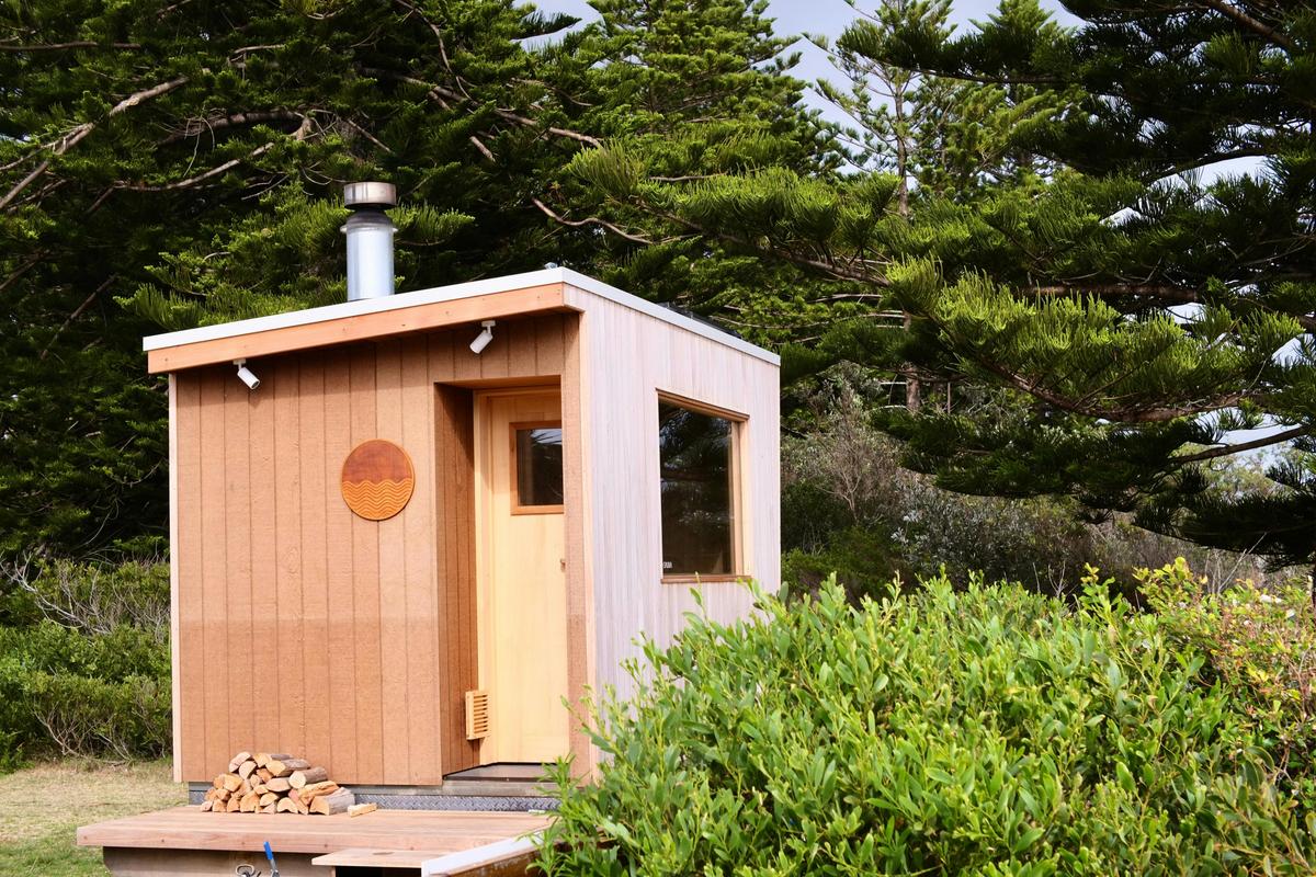 Good Sauna - Outside