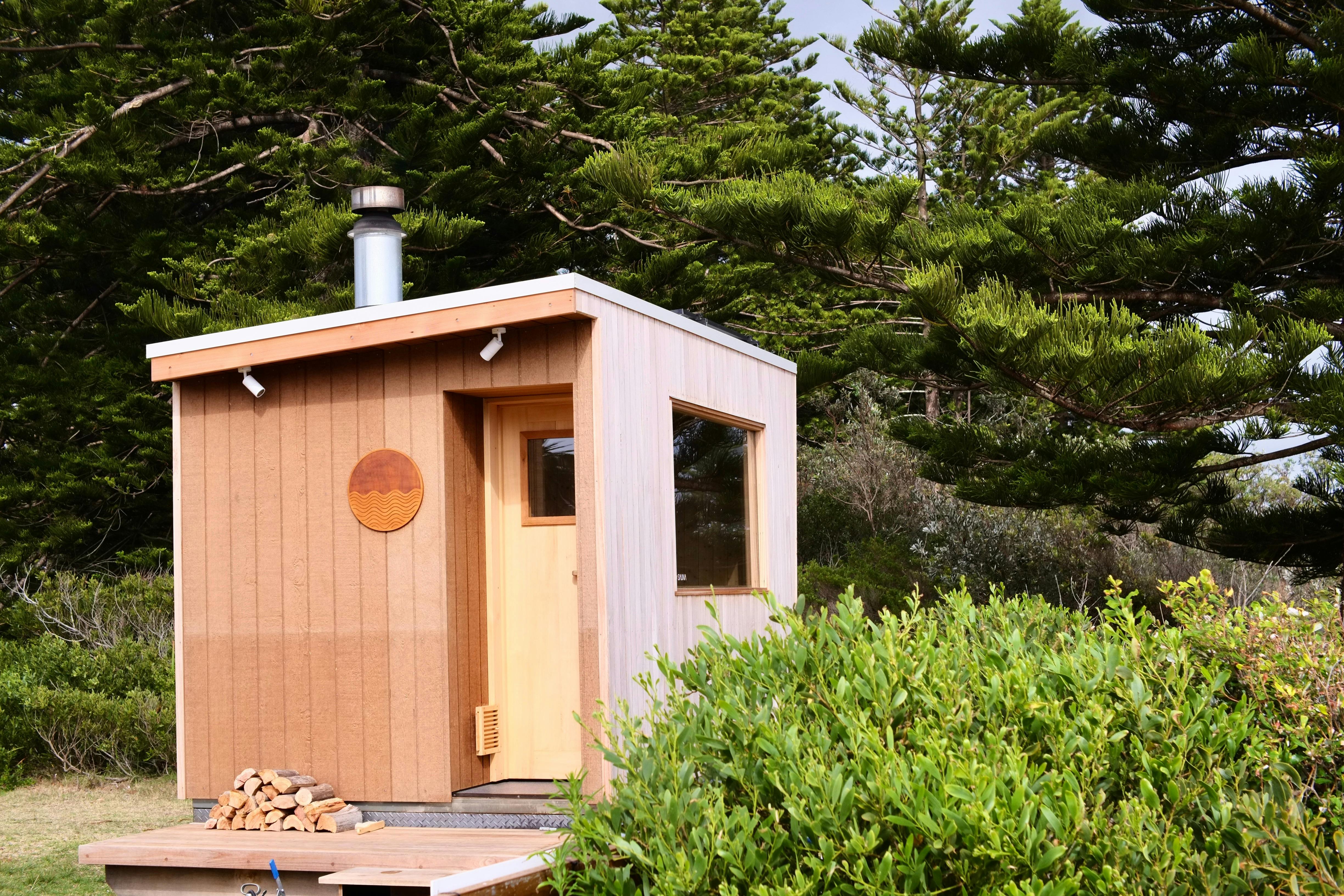 Good Sauna - Outside