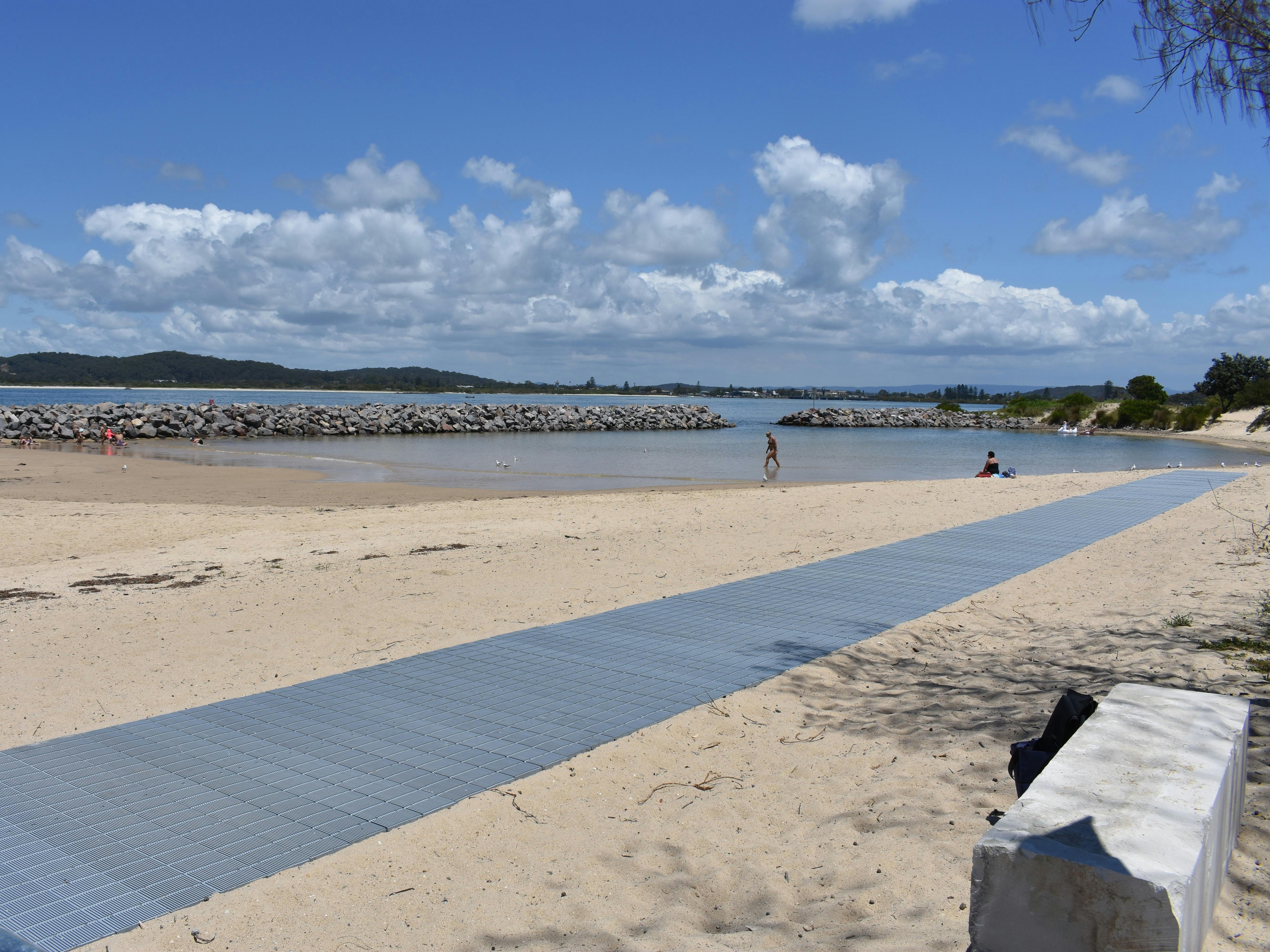 beach matting ramp access