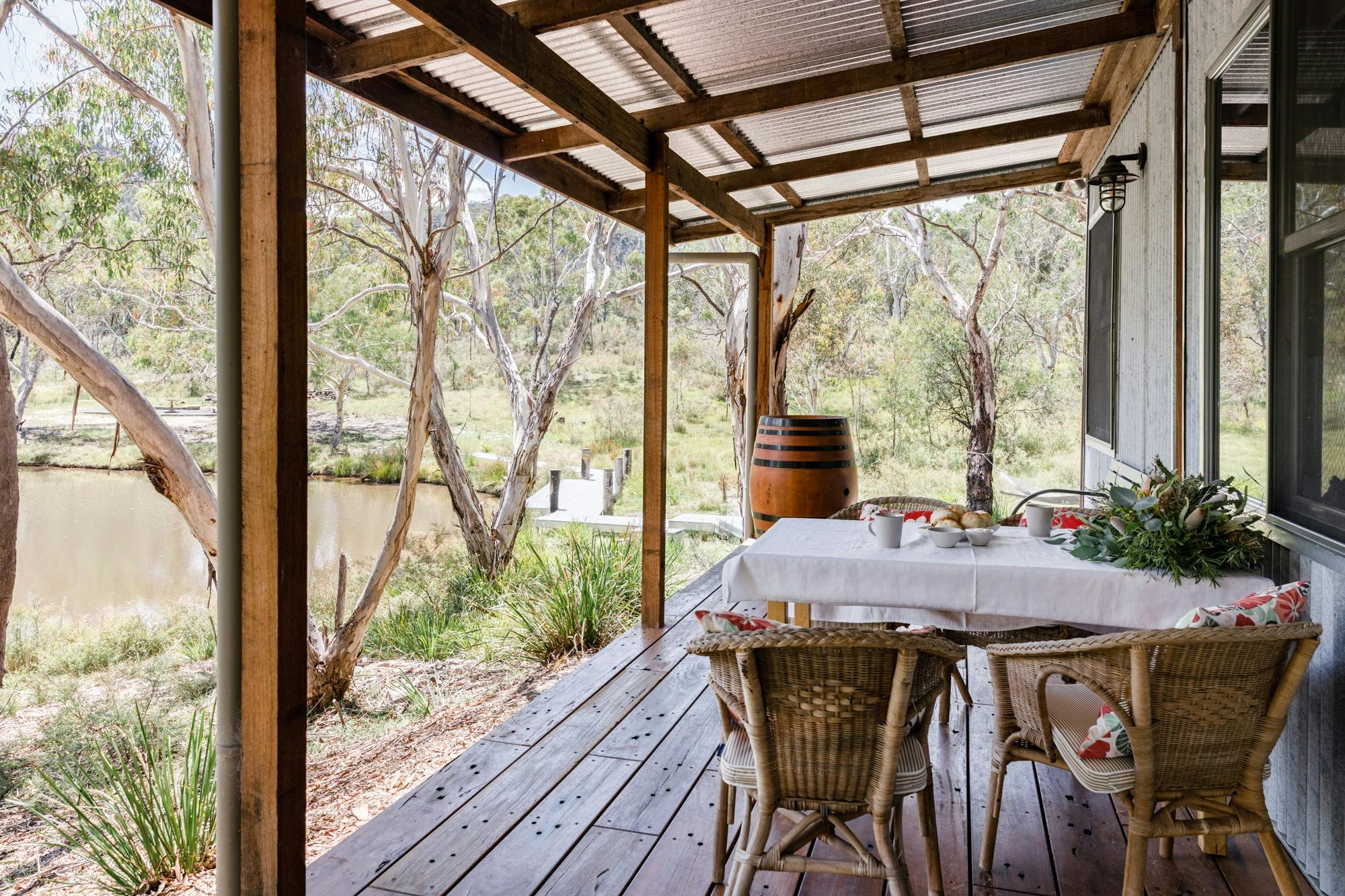 Long Alley Barn | verandah