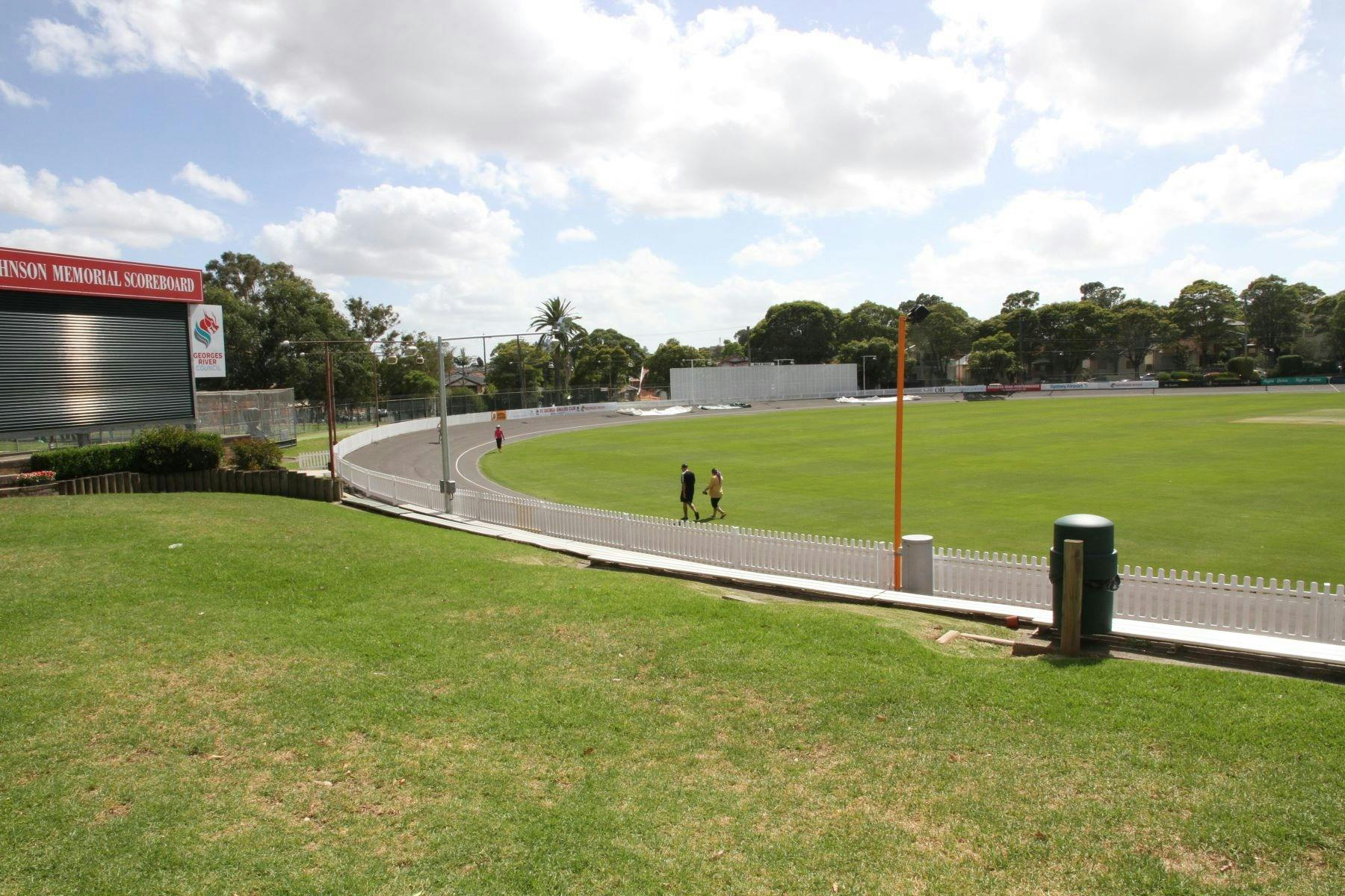 A lovely day at Hurstville Oval